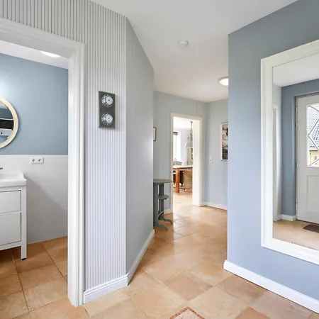 Haus Seefahrer 1 * Borgsum